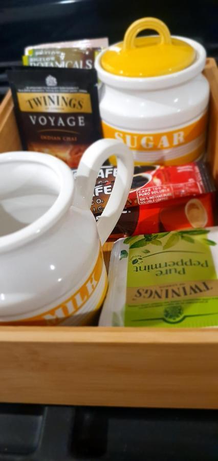 Dorvic Cottage ブリッジタウン エクステリア 写真